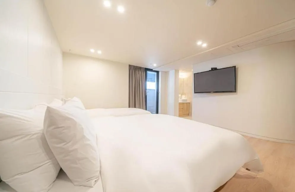 H Moment Hotel Yeonsan Busan